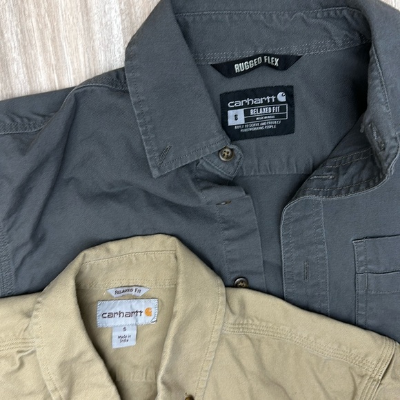 Two Men’s Carhartt relaxed fit button up shirts size small - Picture 3 of 12